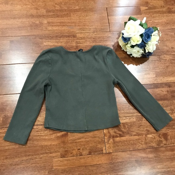 Forever 21 Green Ribbed Button Front Crop Top L - Picture 3 of 8